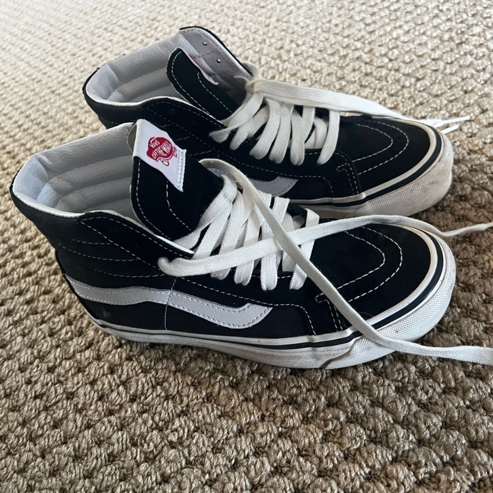 VANS High Tops - Picture 2 of 5